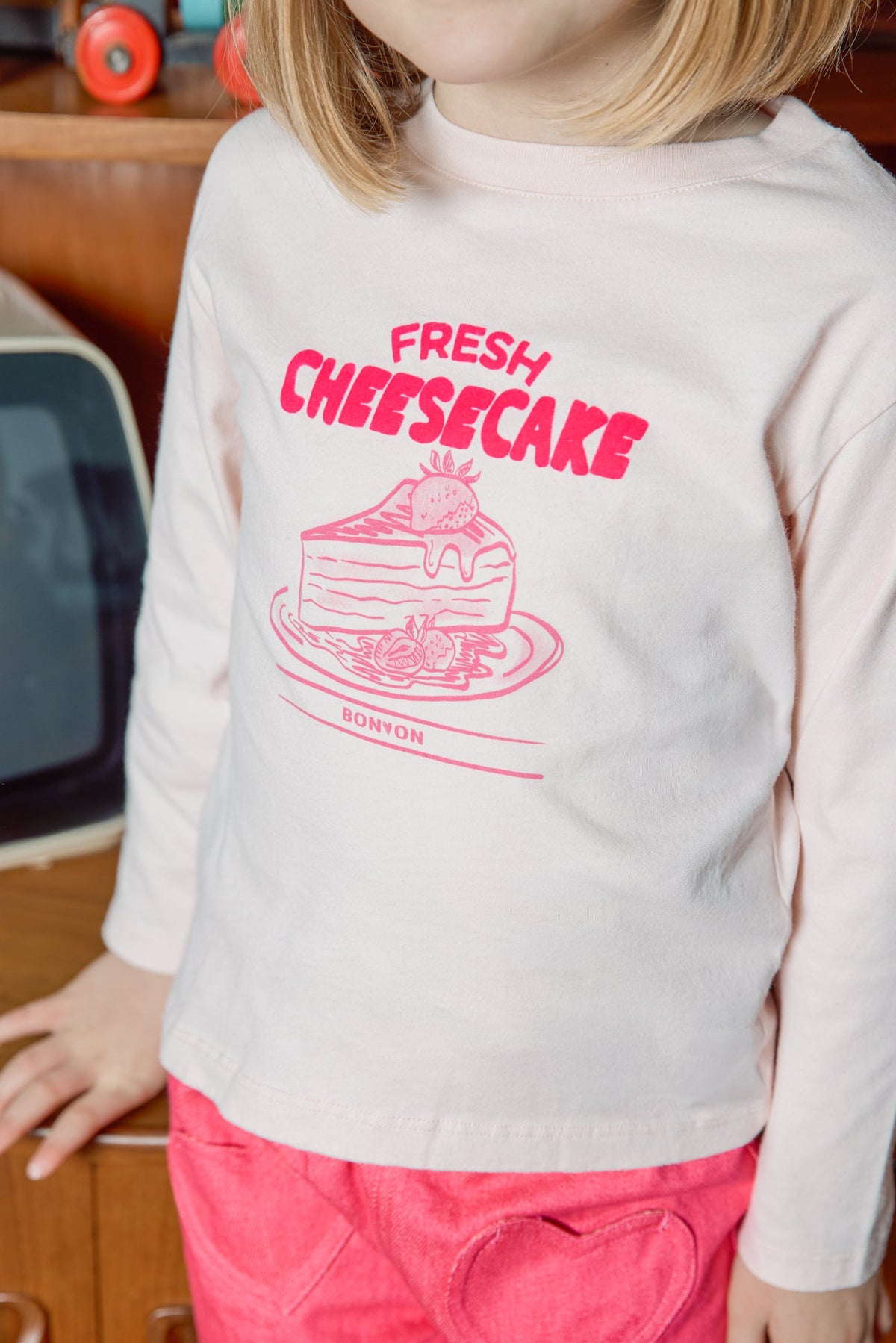 Bonton Taxo Cheesecake Cotton Tee in Pink