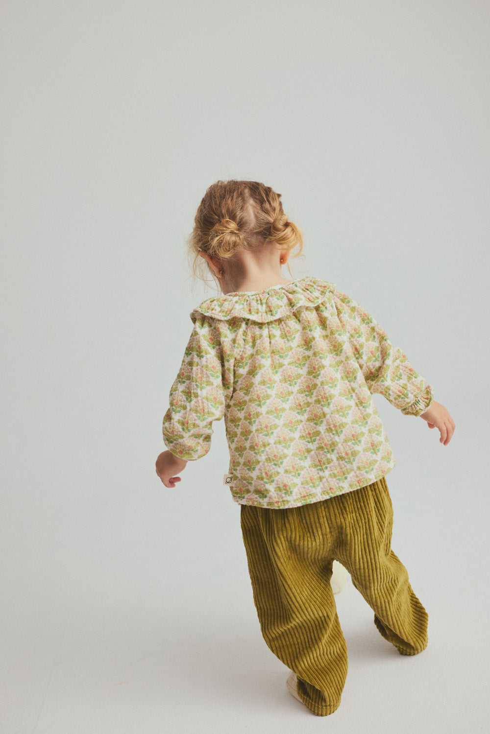 Cozmo Iris Floral Ruffle Blouse in Green
